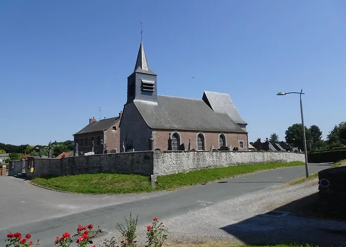 Le Rucher Casa de Férias Lez-Fontaine